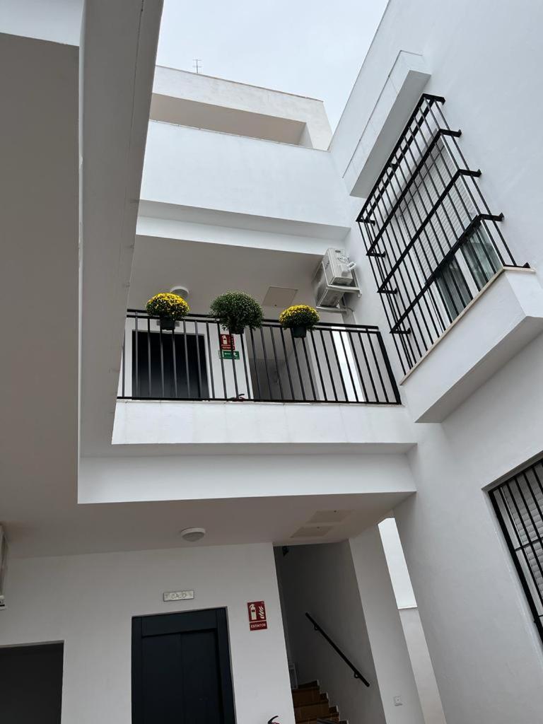 Sherry Suites III Apartamentos Parking Gratuito Jerez de la Frontera Exterior photo